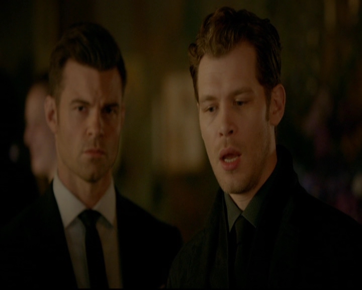 VampireDiariesWorld-dot-nl_TheOriginals_3x21GiveEmHellKid0302.jpg