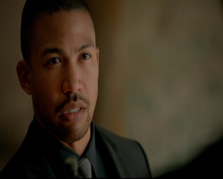 VampireDiariesWorld-dot-nl_TheOriginals_3x21GiveEmHellKid0521.jpg