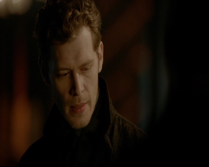 VampireDiariesWorld-dot-nl_TheOriginals_3x21GiveEmHellKid1417.jpg