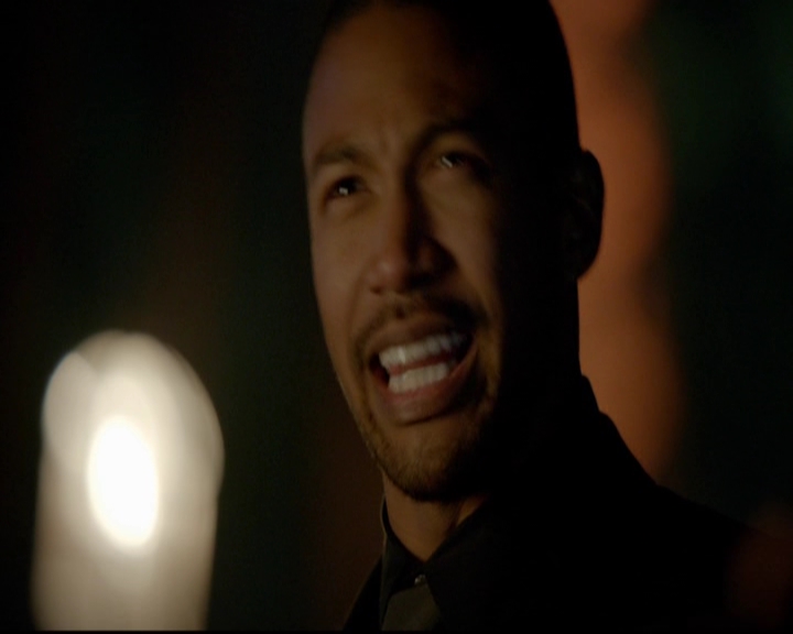 VampireDiariesWorld-dot-nl_TheOriginals_3x21GiveEmHellKid1435.jpg