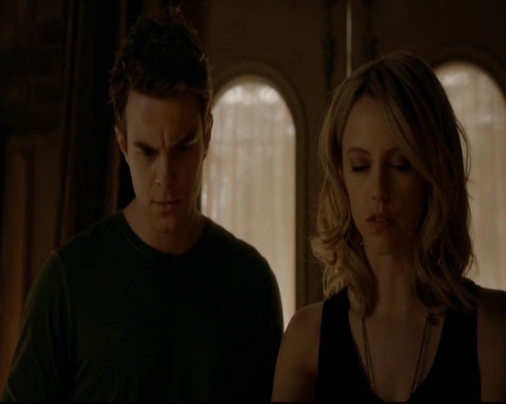 VampireDiariesWorld-dot-nl_TheOriginals_3x22TheBloodyCrown0216.jpg