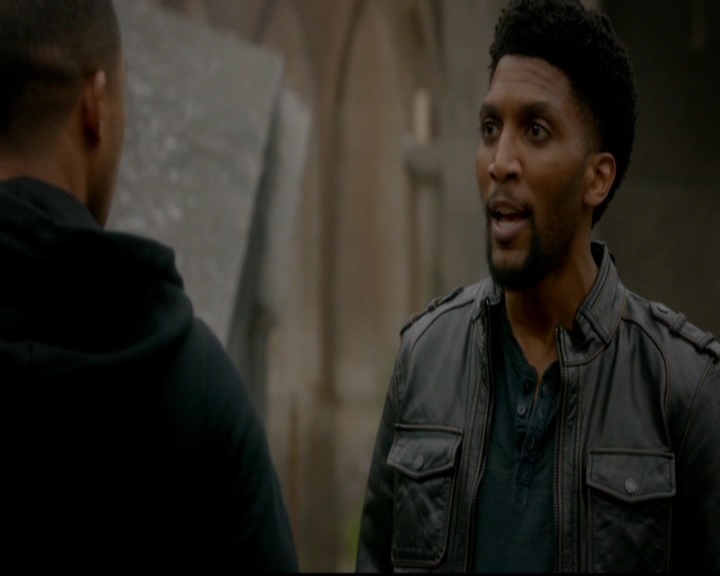 VampireDiariesWorld-dot-nl_TheOriginals_3x22TheBloodyCrown0287.jpg