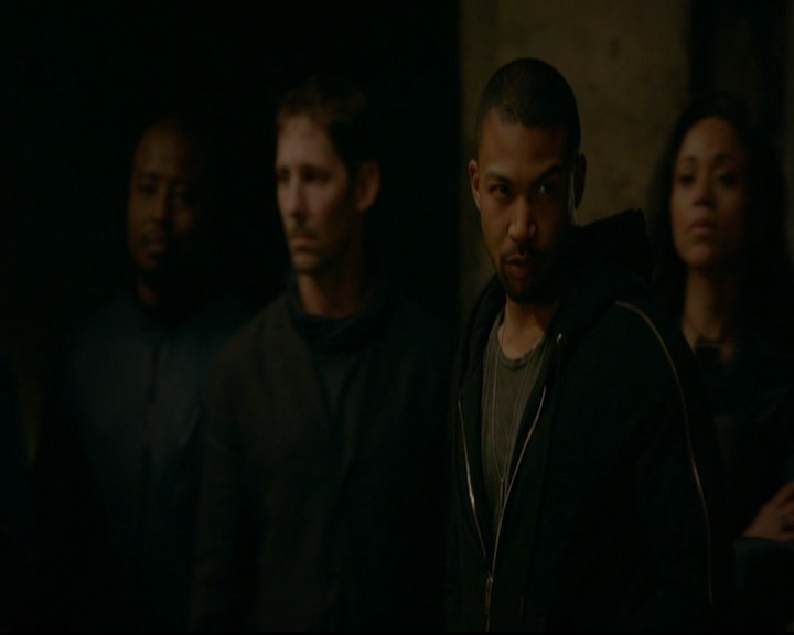 VampireDiariesWorld-dot-nl_TheOriginals_3x22TheBloodyCrown0386.jpg