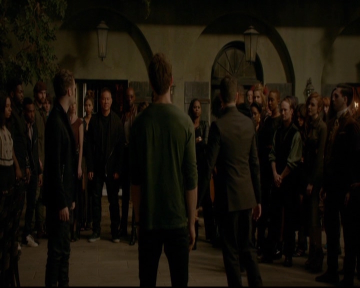 VampireDiariesWorld-dot-nl_TheOriginals_3x22TheBloodyCrown0393.jpg