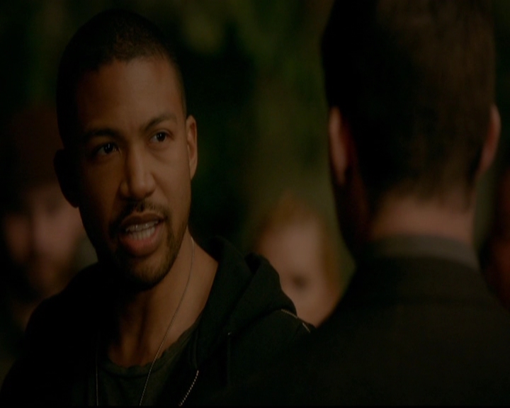 VampireDiariesWorld-dot-nl_TheOriginals_3x22TheBloodyCrown0428.jpg