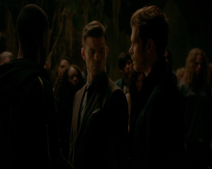 VampireDiariesWorld-dot-nl_TheOriginals_3x22TheBloodyCrown0436.jpg VampireDiariesWorld-dot-nl_TheOriginals_3x22TheBloodyCrown0436.jpg
