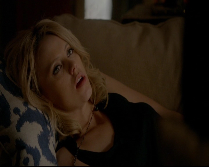 VampireDiariesWorld-dot-nl_TheOriginals_3x22TheBloodyCrown0603.jpg
