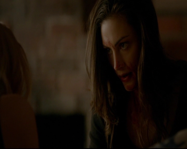 VampireDiariesWorld-dot-nl_TheOriginals_3x22TheBloodyCrown0618.jpg