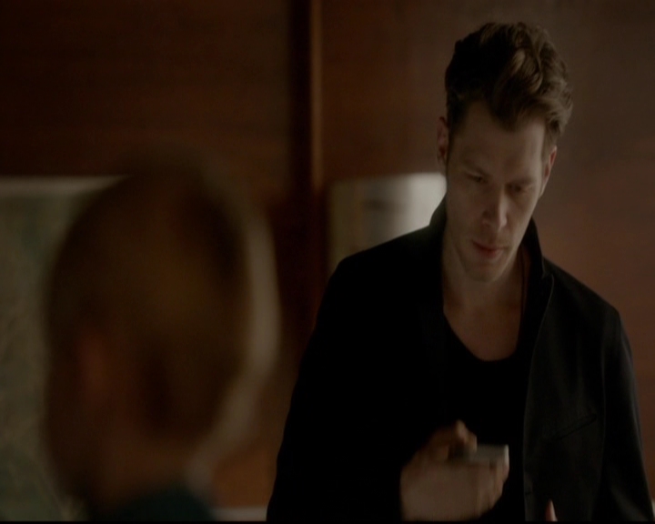 VampireDiariesWorld-dot-nl_TheOriginals_3x22TheBloodyCrown1010.jpg VampireDiariesWorld-dot-nl_TheOriginals_3x22TheBloodyCrown1010.jpg