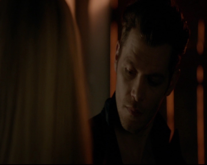 VampireDiariesWorld-dot-nl_TheOriginals_3x22TheBloodyCrown1119.jpg