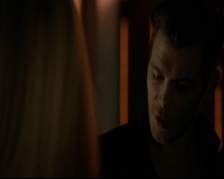 VampireDiariesWorld-dot-nl_TheOriginals_3x22TheBloodyCrown1123.jpg