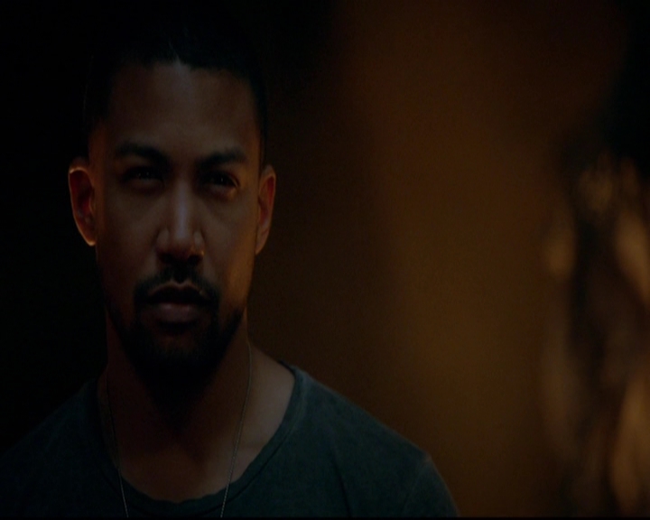 VampireDiariesWorld-dot-nl_TheOriginals_3x22TheBloodyCrown1193.jpg