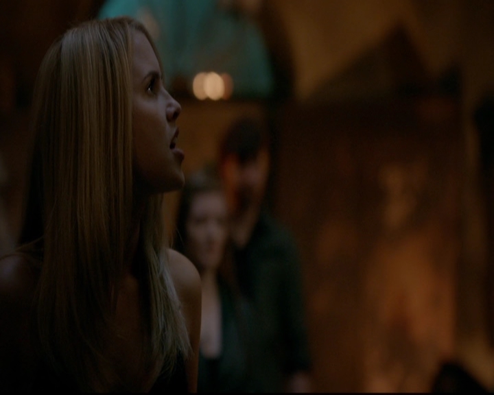 VampireDiariesWorld-dot-nl_TheOriginals_3x22TheBloodyCrown1520.jpg