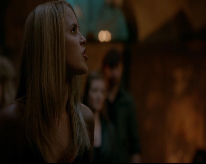 VampireDiariesWorld-dot-nl_TheOriginals_3x22TheBloodyCrown1521.jpg