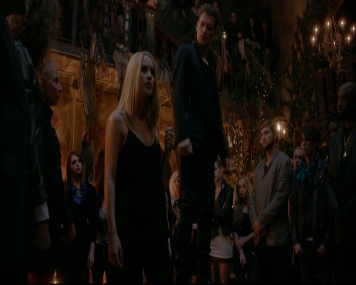 VampireDiariesWorld-dot-nl_TheOriginals_3x22TheBloodyCrown1542.jpg