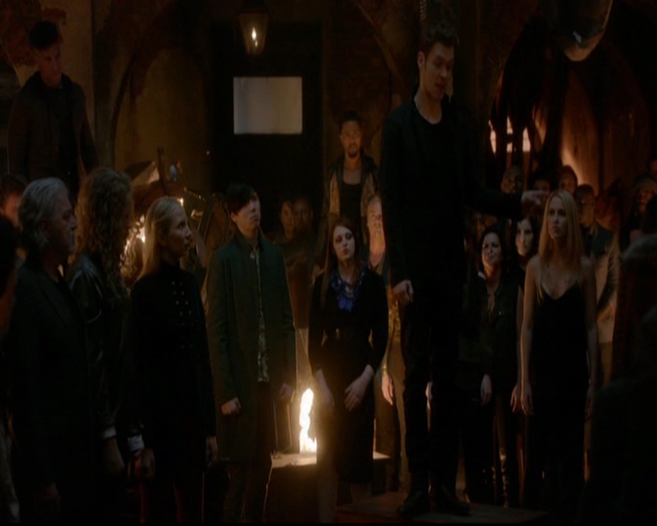 VampireDiariesWorld-dot-nl_TheOriginals_3x22TheBloodyCrown1704.jpg