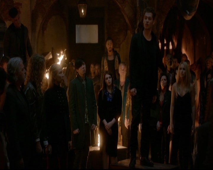 VampireDiariesWorld-dot-nl_TheOriginals_3x22TheBloodyCrown1706.jpg