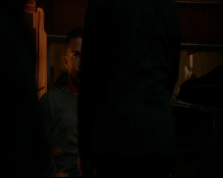 VampireDiariesWorld-dot-nl_TheOriginals_3x22TheBloodyCrown1724.jpg