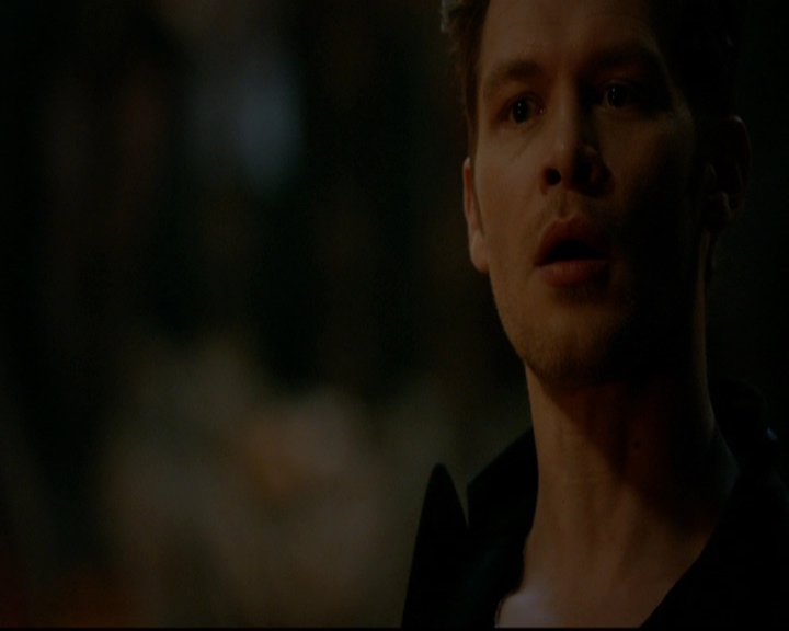 VampireDiariesWorld-dot-nl_TheOriginals_3x22TheBloodyCrown1725.jpg