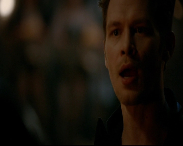 VampireDiariesWorld-dot-nl_TheOriginals_3x22TheBloodyCrown1727.jpg