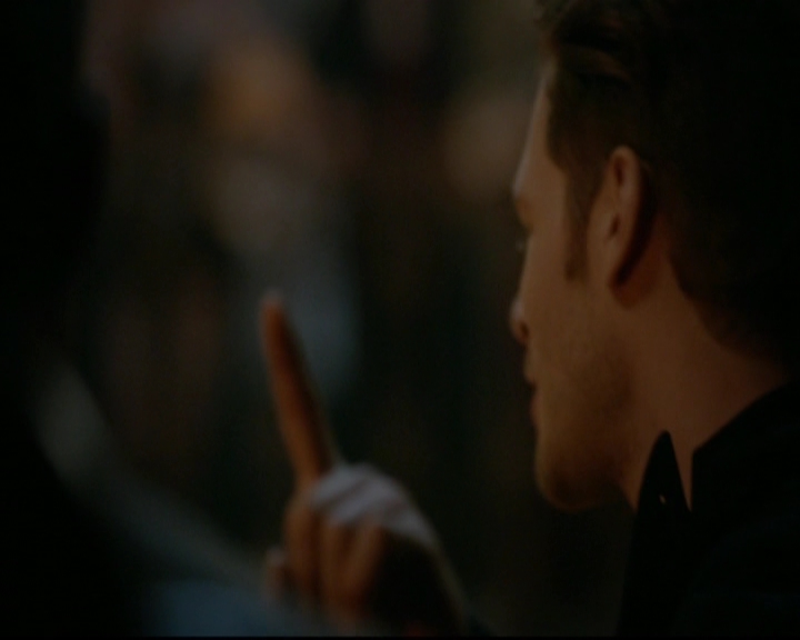 VampireDiariesWorld-dot-nl_TheOriginals_3x22TheBloodyCrown1733.jpg