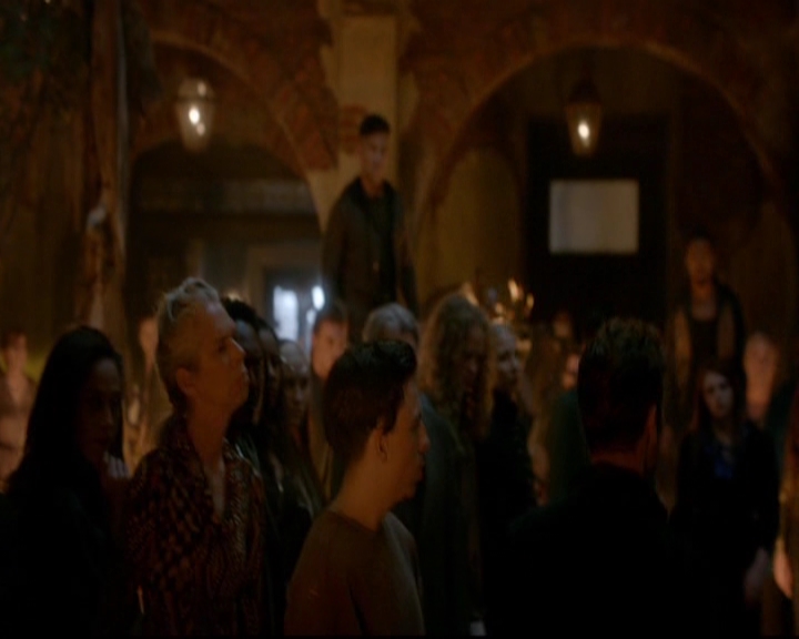 VampireDiariesWorld-dot-nl_TheOriginals_3x22TheBloodyCrown1735.jpg