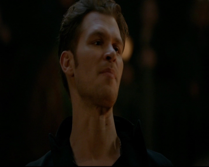 VampireDiariesWorld-dot-nl_TheOriginals_3x22TheBloodyCrown1801.jpg