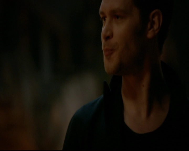 VampireDiariesWorld-dot-nl_TheOriginals_3x22TheBloodyCrown1820.jpg