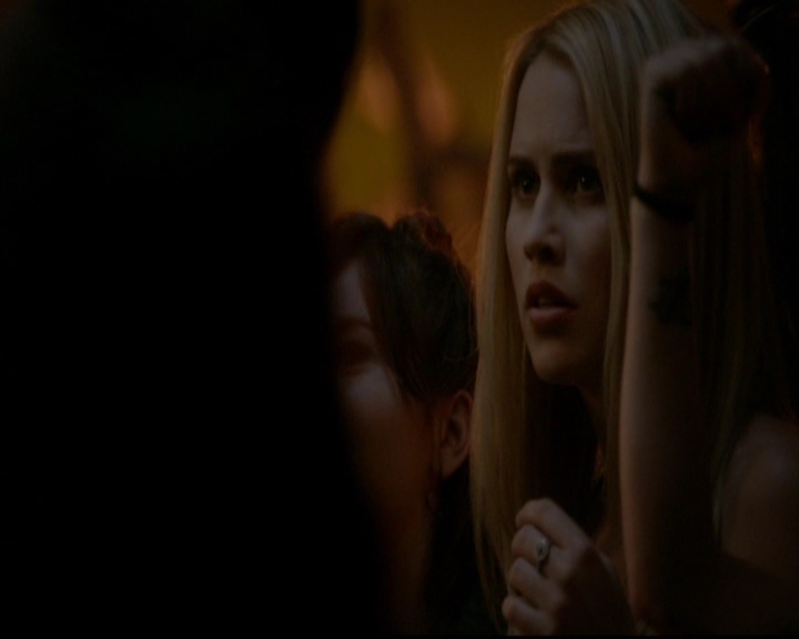 VampireDiariesWorld-dot-nl_TheOriginals_3x22TheBloodyCrown1889.jpg