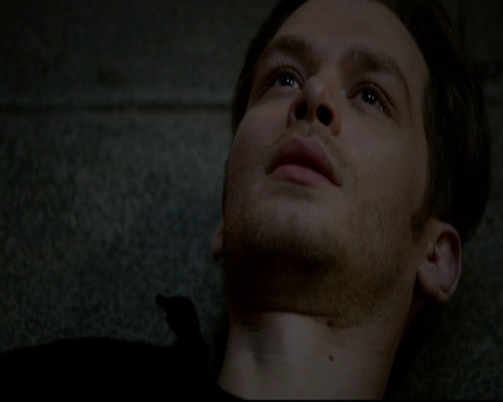 VampireDiariesWorld-dot-nl_TheOriginals_3x22TheBloodyCrown1995.jpg