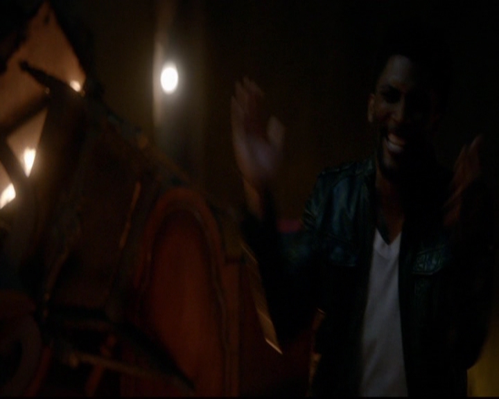 VampireDiariesWorld-dot-nl_TheOriginals_3x22TheBloodyCrown2048.jpg