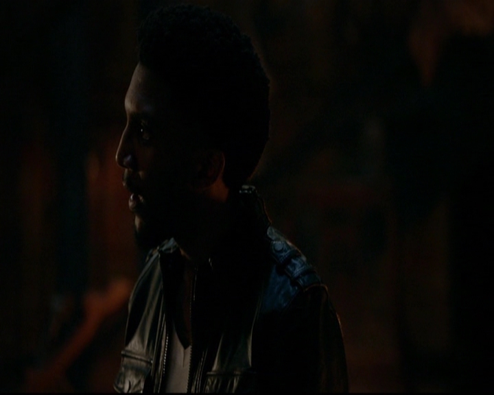 VampireDiariesWorld-dot-nl_TheOriginals_3x22TheBloodyCrown2059.jpg