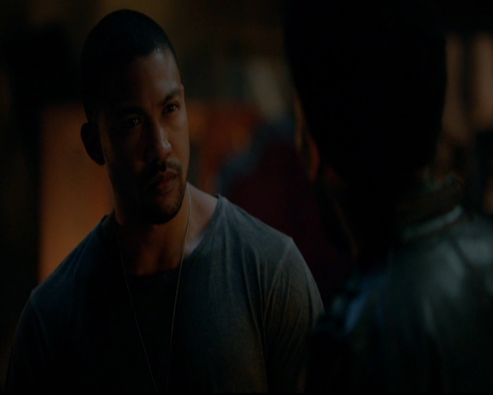 VampireDiariesWorld-dot-nl_TheOriginals_3x22TheBloodyCrown2065.jpg
