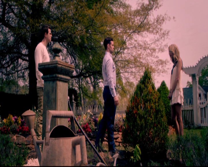 VampireDiariesWorld-dot-nl_TheOriginals_3x22TheBloodyCrown2197.jpg