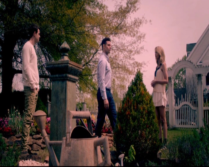 VampireDiariesWorld-dot-nl_TheOriginals_3x22TheBloodyCrown2209.jpg