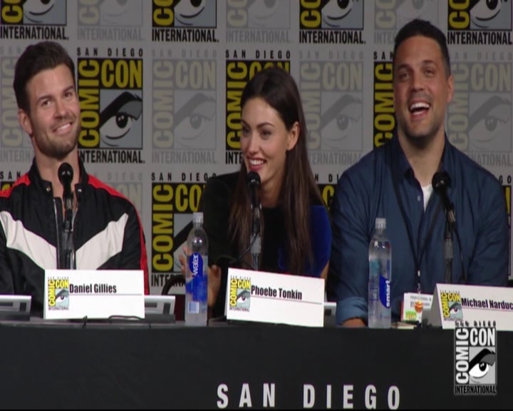 VampireDiariesWorld-dot-nl_TheOriginals_Season3-2015ComicConPanel0127.jpg