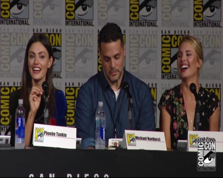 VampireDiariesWorld-dot-nl_TheOriginals_Season3-2015ComicConPanel0148.jpg