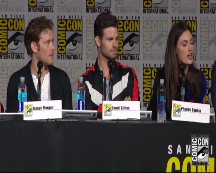 VampireDiariesWorld-dot-nl_TheOriginals_Season3-2015ComicConPanel0261.jpg