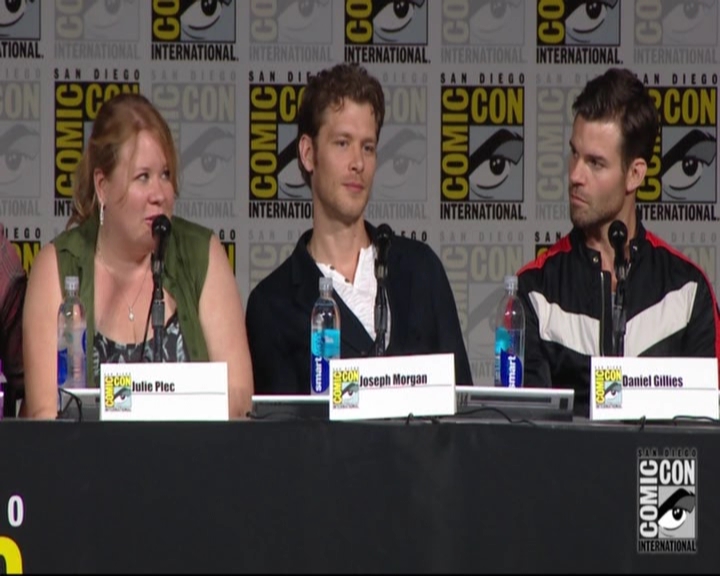 VampireDiariesWorld-dot-nl_TheOriginals_Season3-2015ComicConPanel0328.jpg