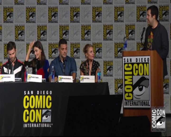 VampireDiariesWorld-dot-nl_TheOriginals_Season3-2015ComicConPanel0373.jpg