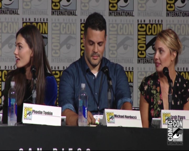 VampireDiariesWorld-dot-nl_TheOriginals_Season3-2015ComicConPanel0384.jpg