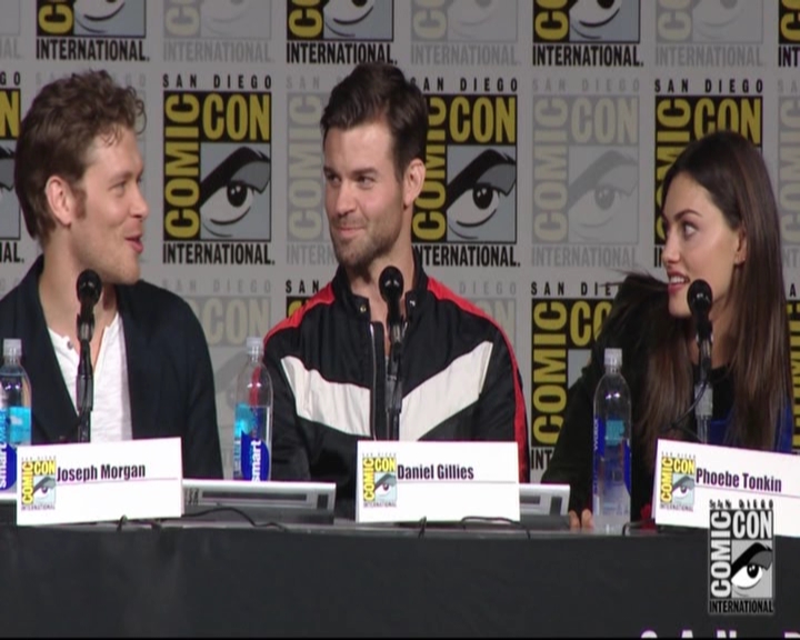 VampireDiariesWorld-dot-nl_TheOriginals_Season3-2015ComicConPanel0390.jpg