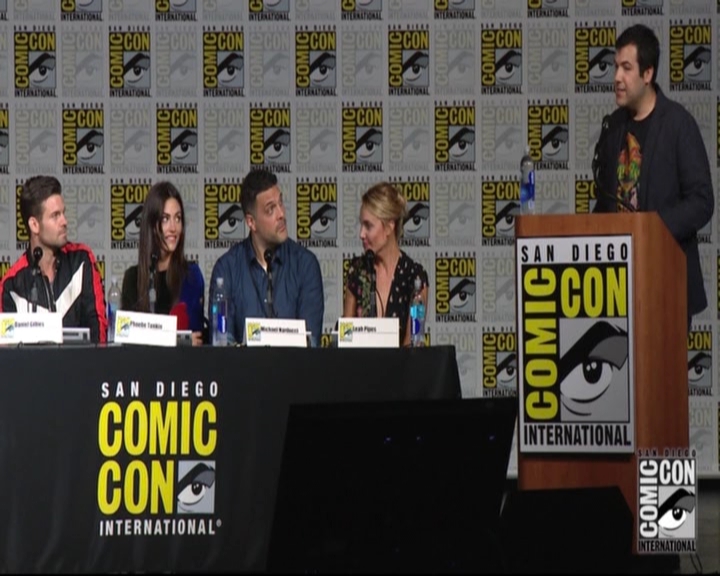 VampireDiariesWorld-dot-nl_TheOriginals_Season3-2015ComicConPanel0437.jpg