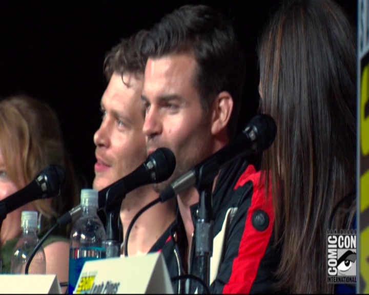 VampireDiariesWorld-dot-nl_TheOriginals_Season3-2015ComicConPanel0453.jpg