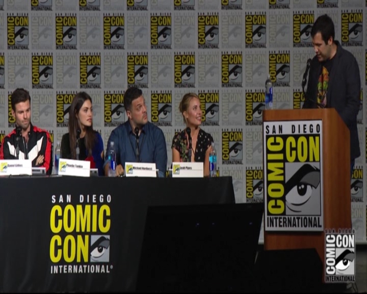 VampireDiariesWorld-dot-nl_TheOriginals_Season3-2015ComicConPanel0479.jpg