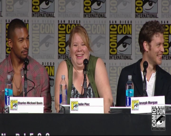 VampireDiariesWorld-dot-nl_TheOriginals_Season3-2015ComicConPanel0584.jpg