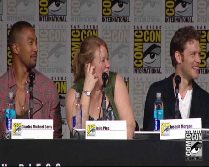 VampireDiariesWorld-dot-nl_TheOriginals_Season3-2015ComicConPanel0588.jpg