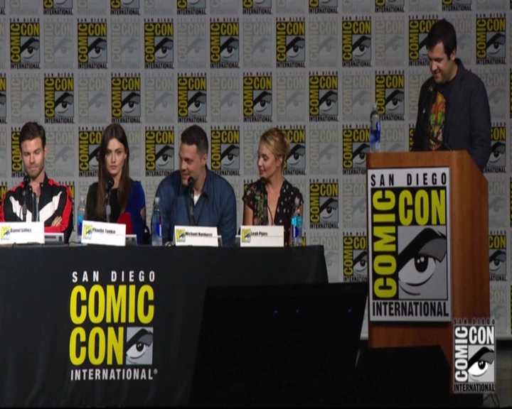 VampireDiariesWorld-dot-nl_TheOriginals_Season3-2015ComicConPanel0592.jpg