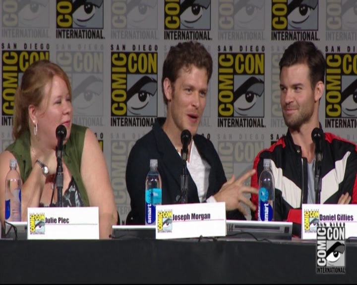 VampireDiariesWorld-dot-nl_TheOriginals_Season3-2015ComicConPanel0603.jpg