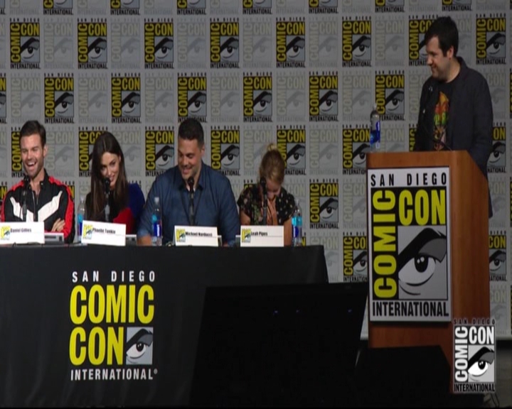 VampireDiariesWorld-dot-nl_TheOriginals_Season3-2015ComicConPanel0893.jpg VampireDiariesWorld-dot-nl_TheOriginals_Season3-2015ComicConPanel0893.jpg